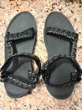 Teva Men's Grey Patterned Strap Sport Sandals